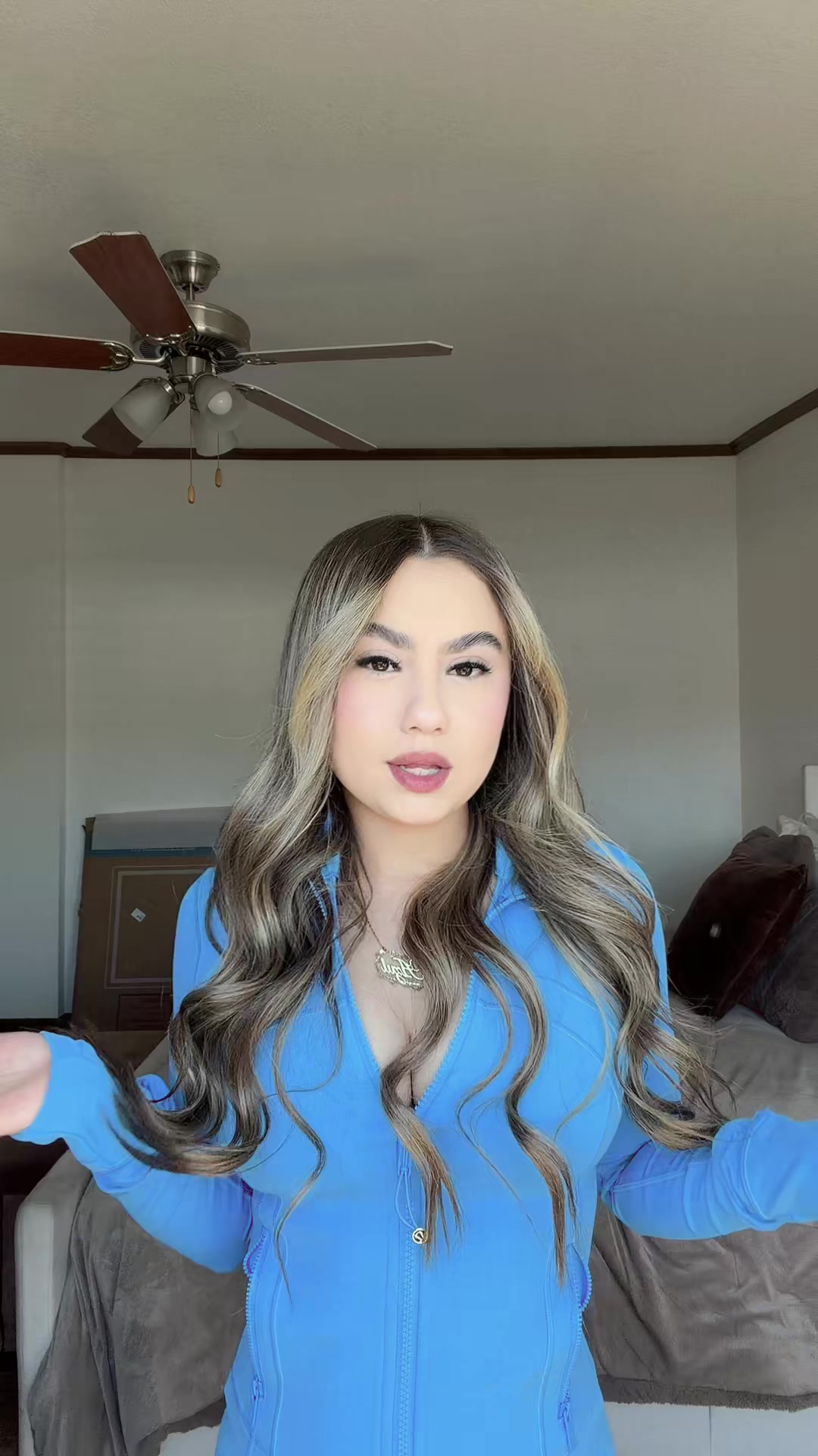 @Azul