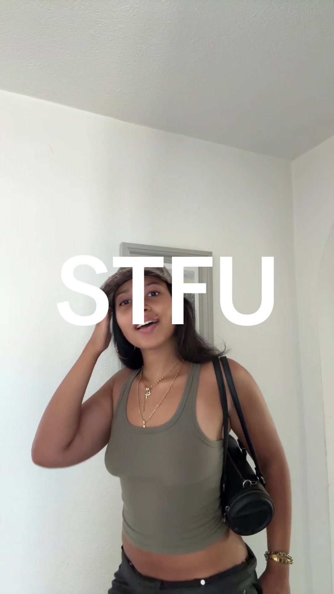 @mysteriousbaddie_123