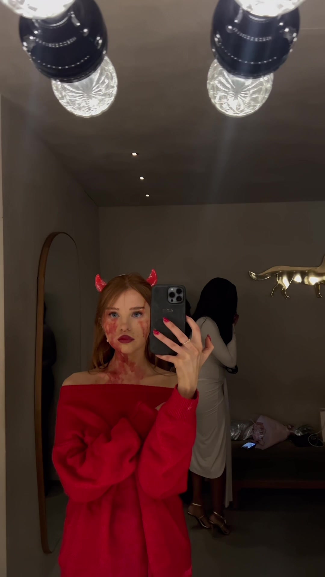 @allyhanratty