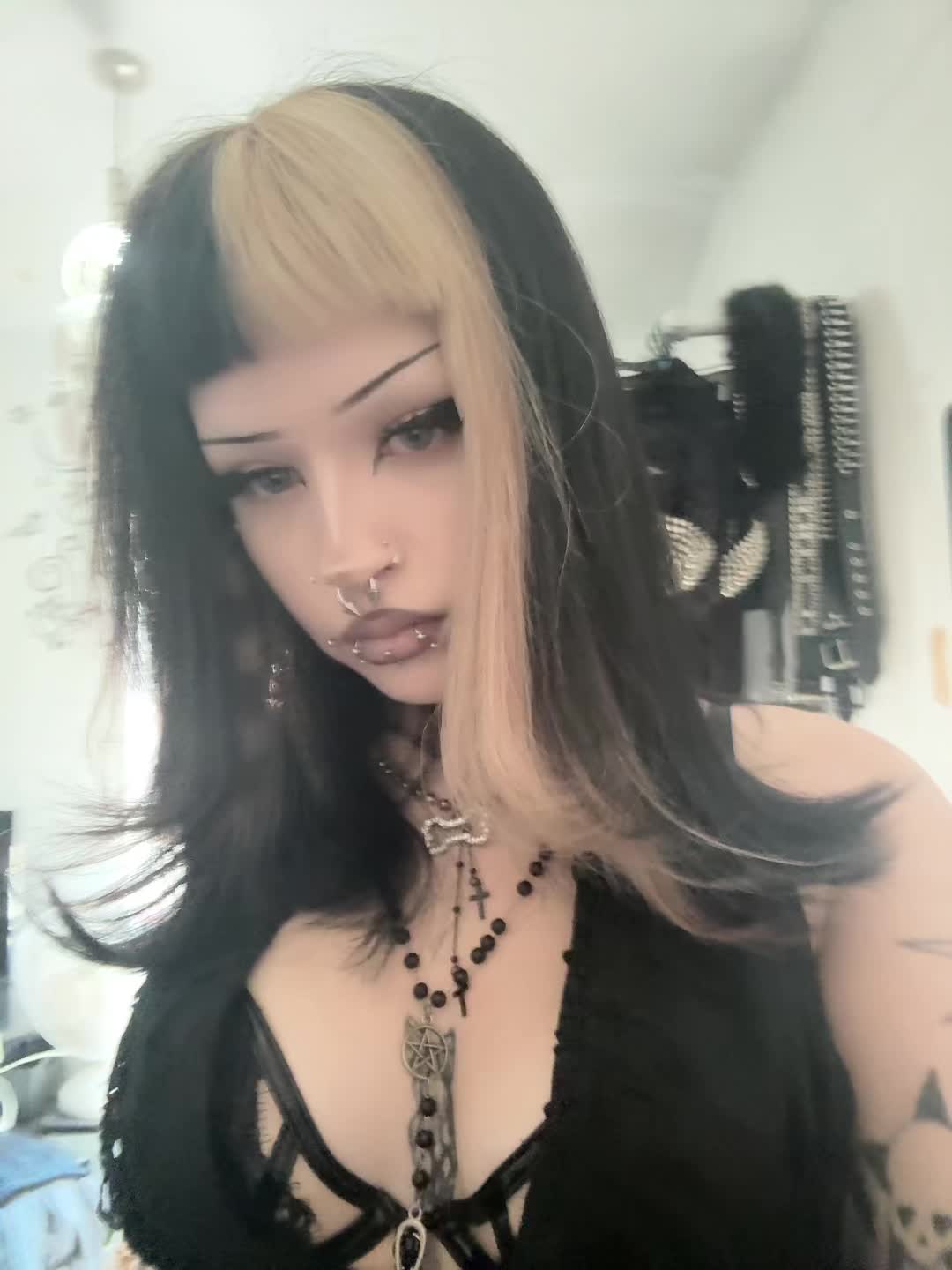@nottkayley