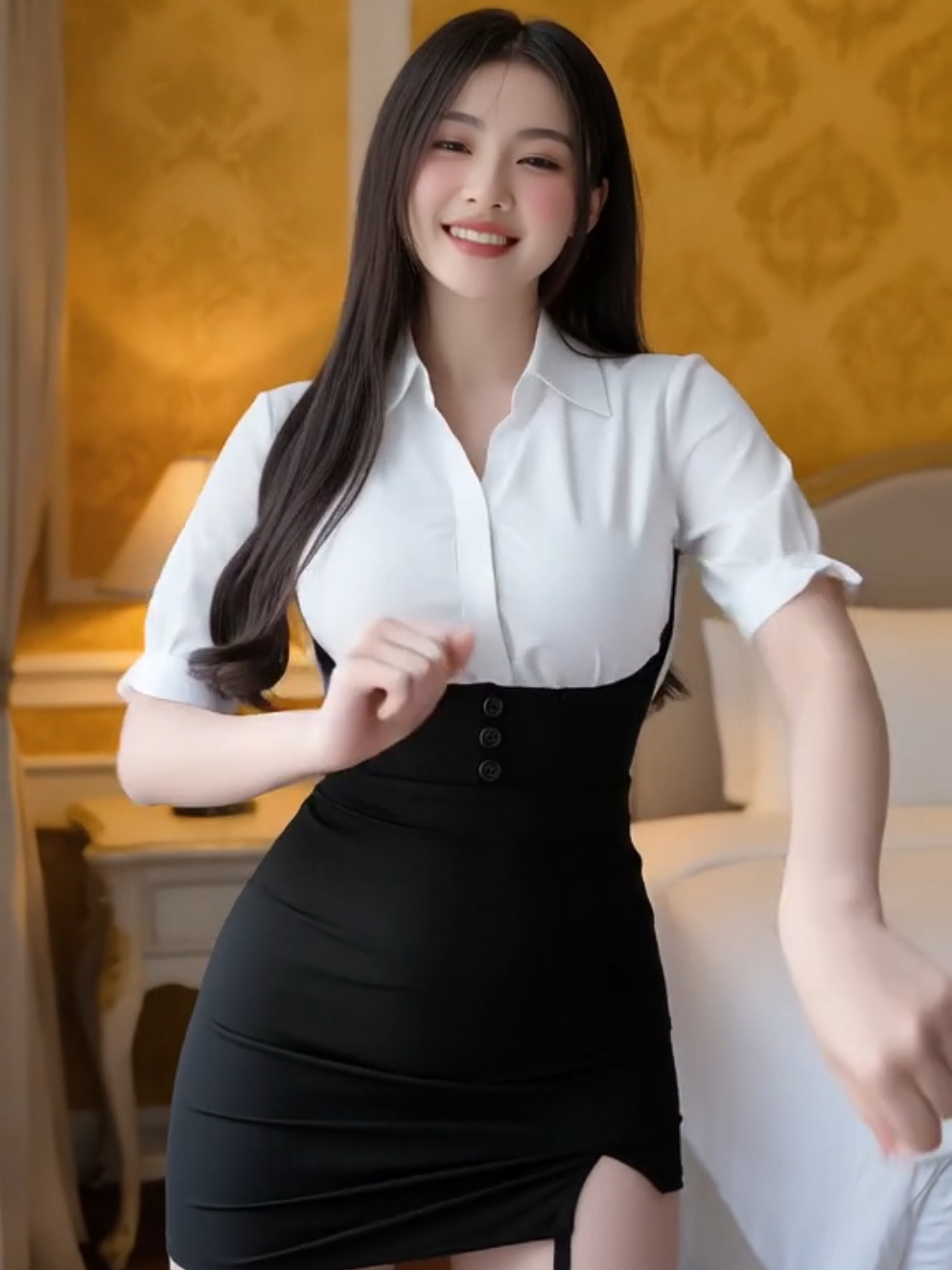 @Beautiful Asian Girl
