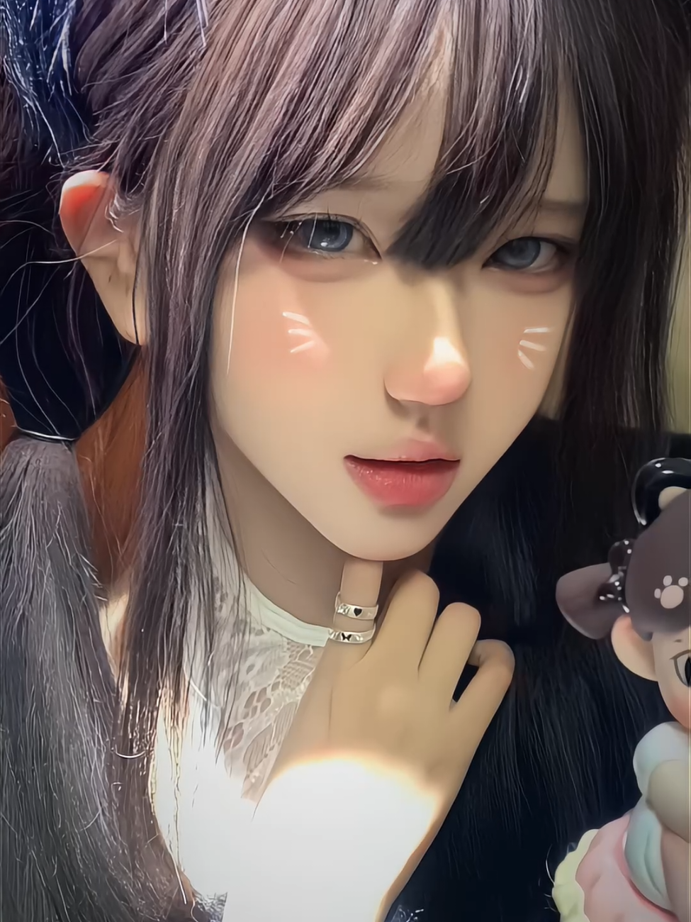 @𝘼𝙣𝙨𝙝𝙞