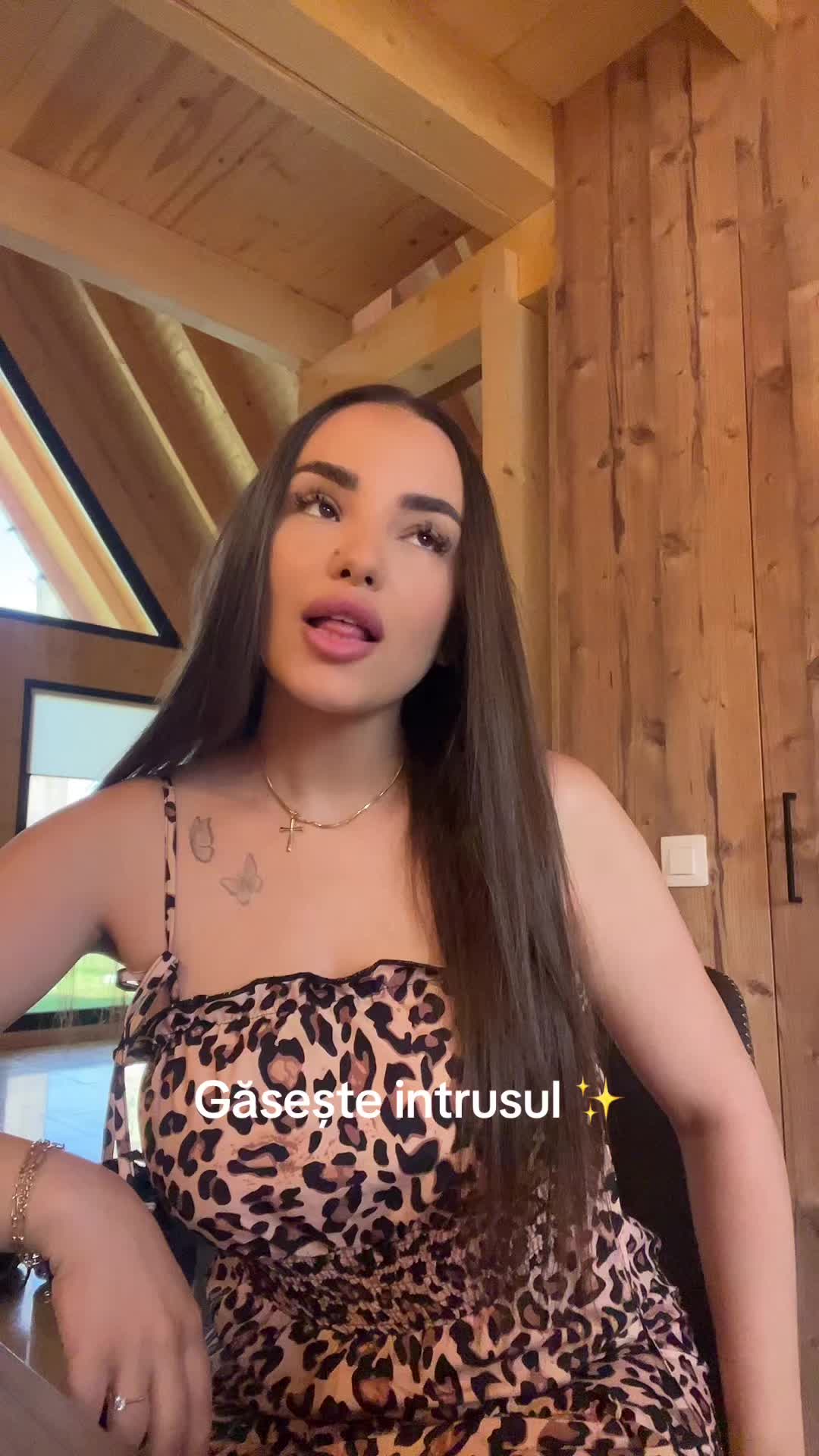 @Valentina Maria