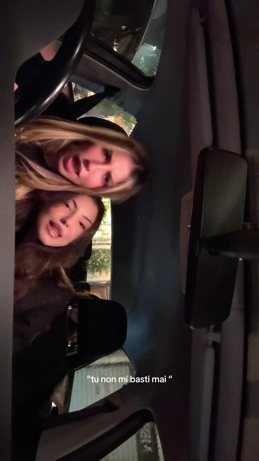 @mari