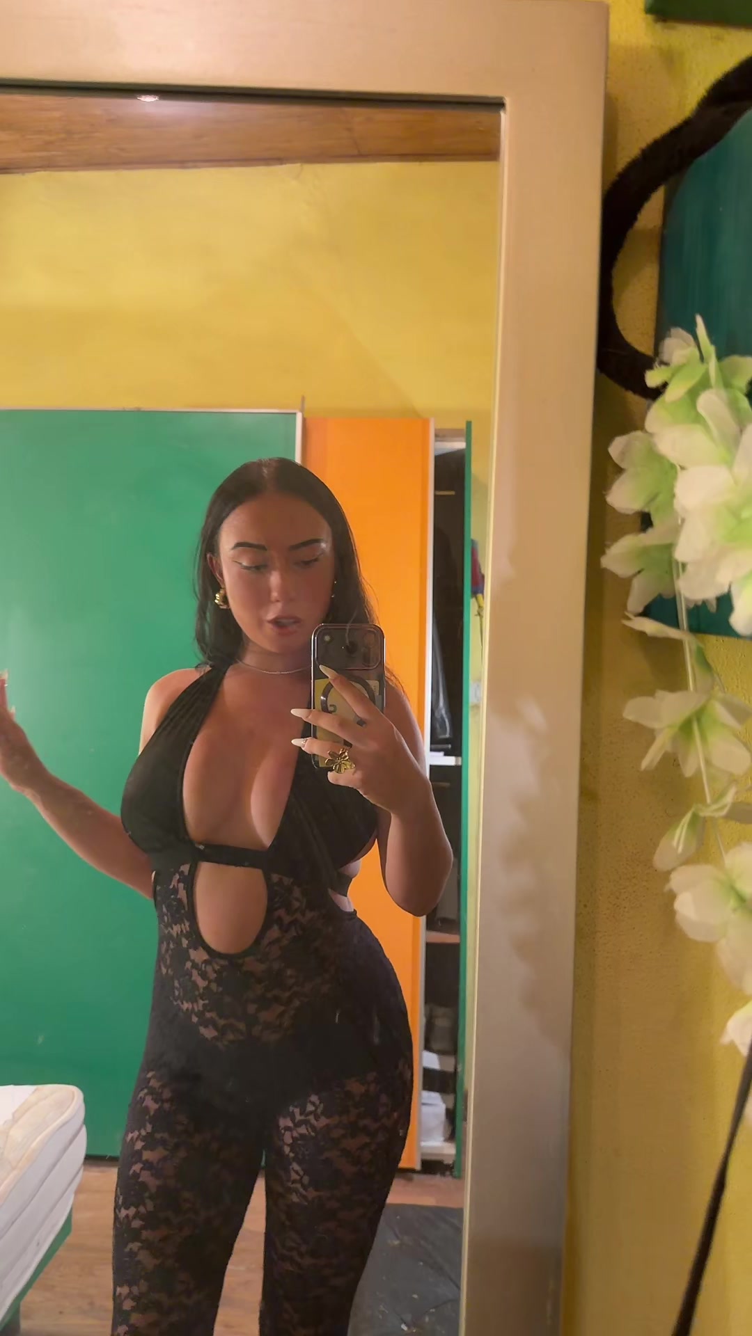 @Ainelyalcontrario