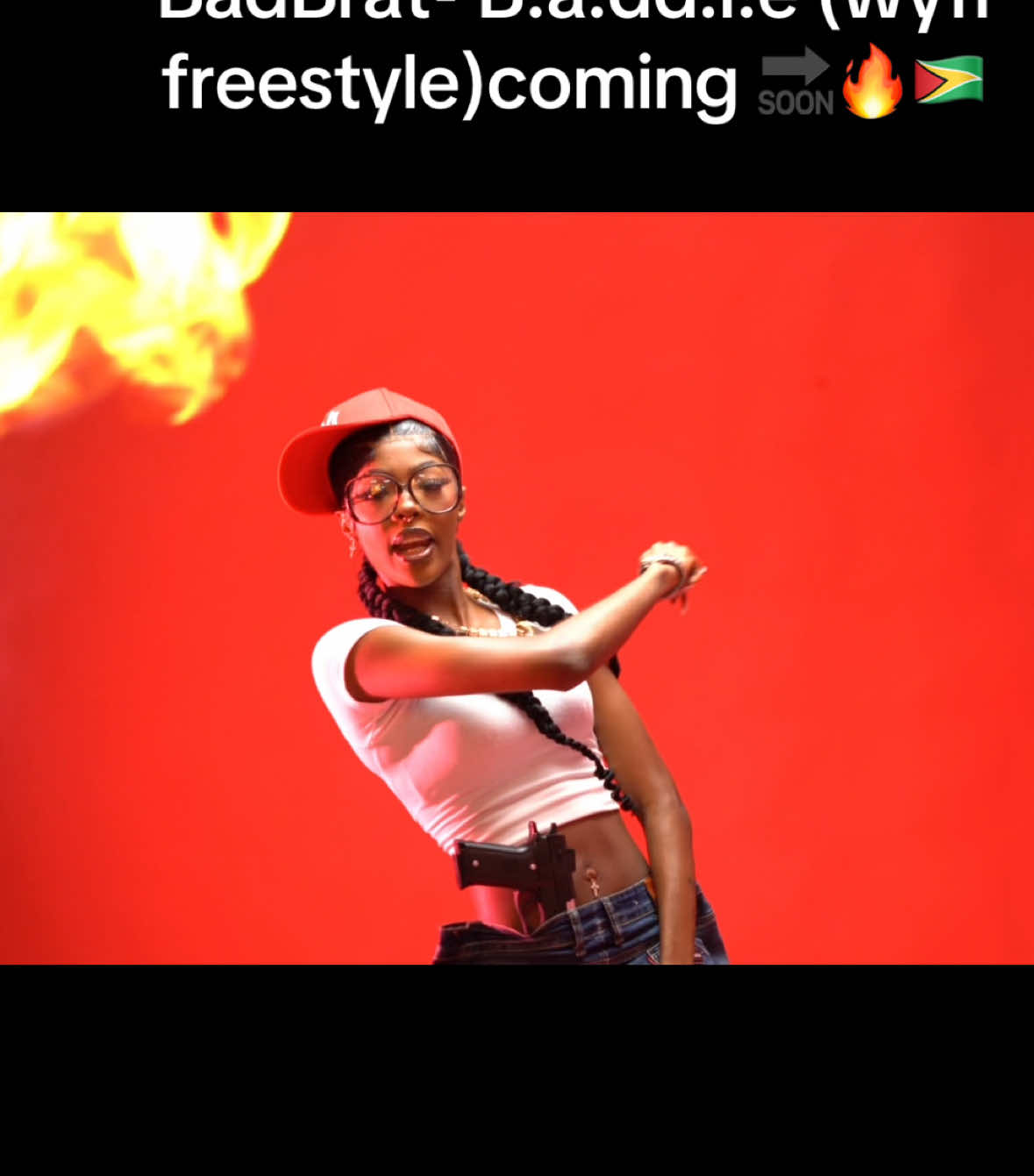 @BADBRAT👩🏽🎤