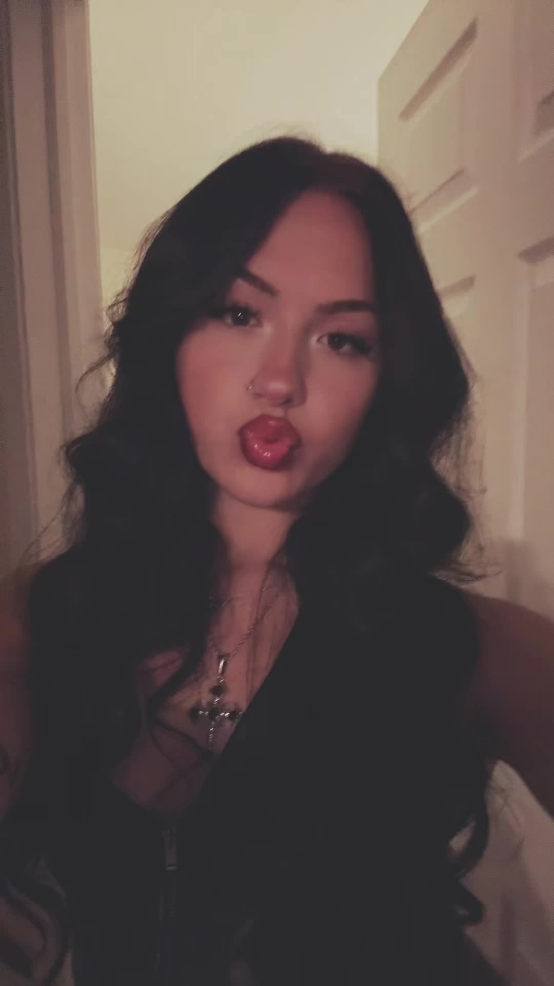 @Noelle Marie<3