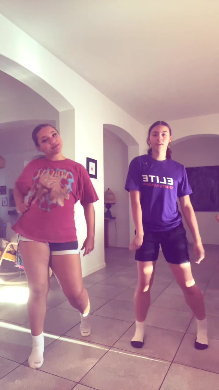 @Kalihalove