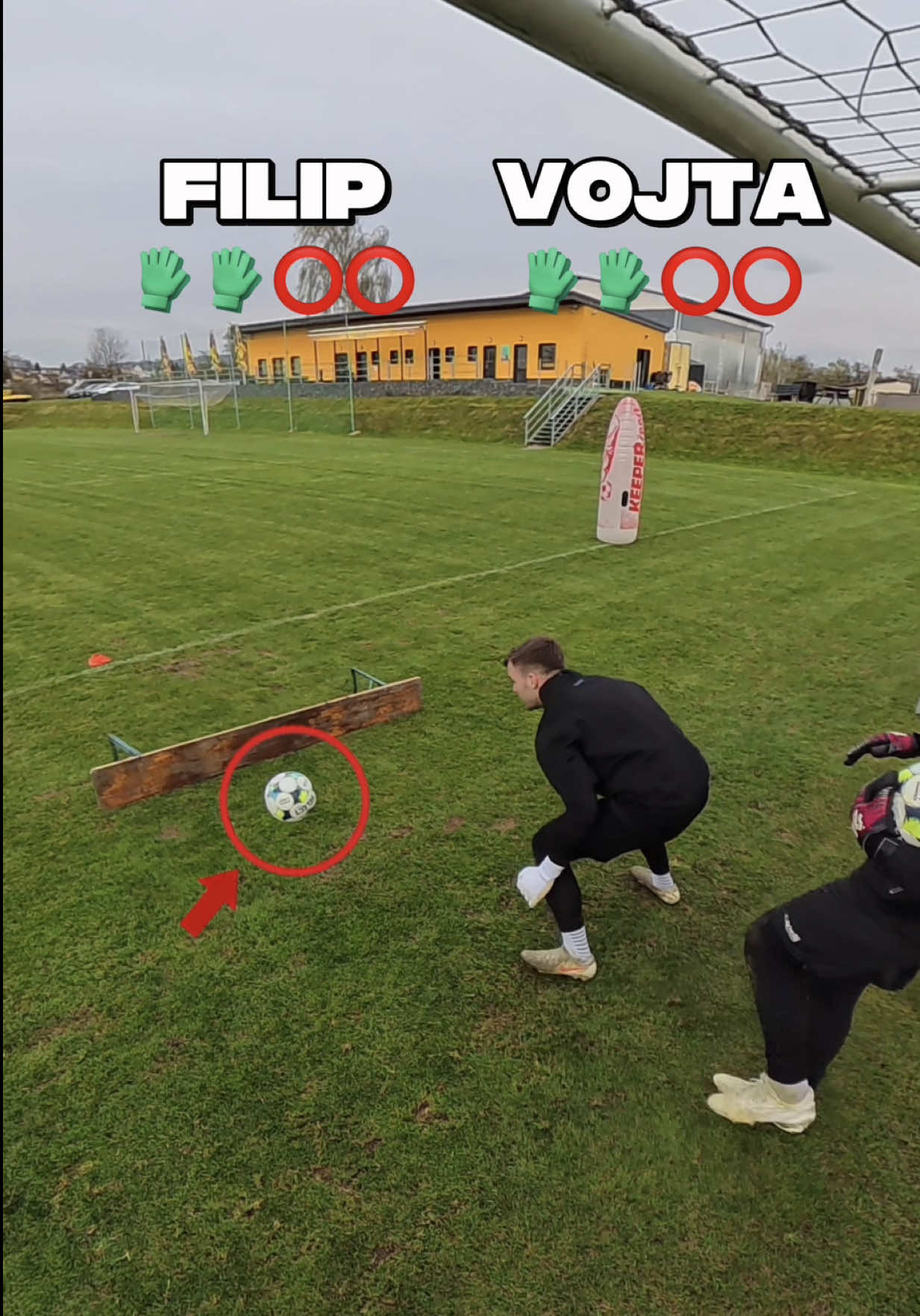 @FT_Goalkeeper