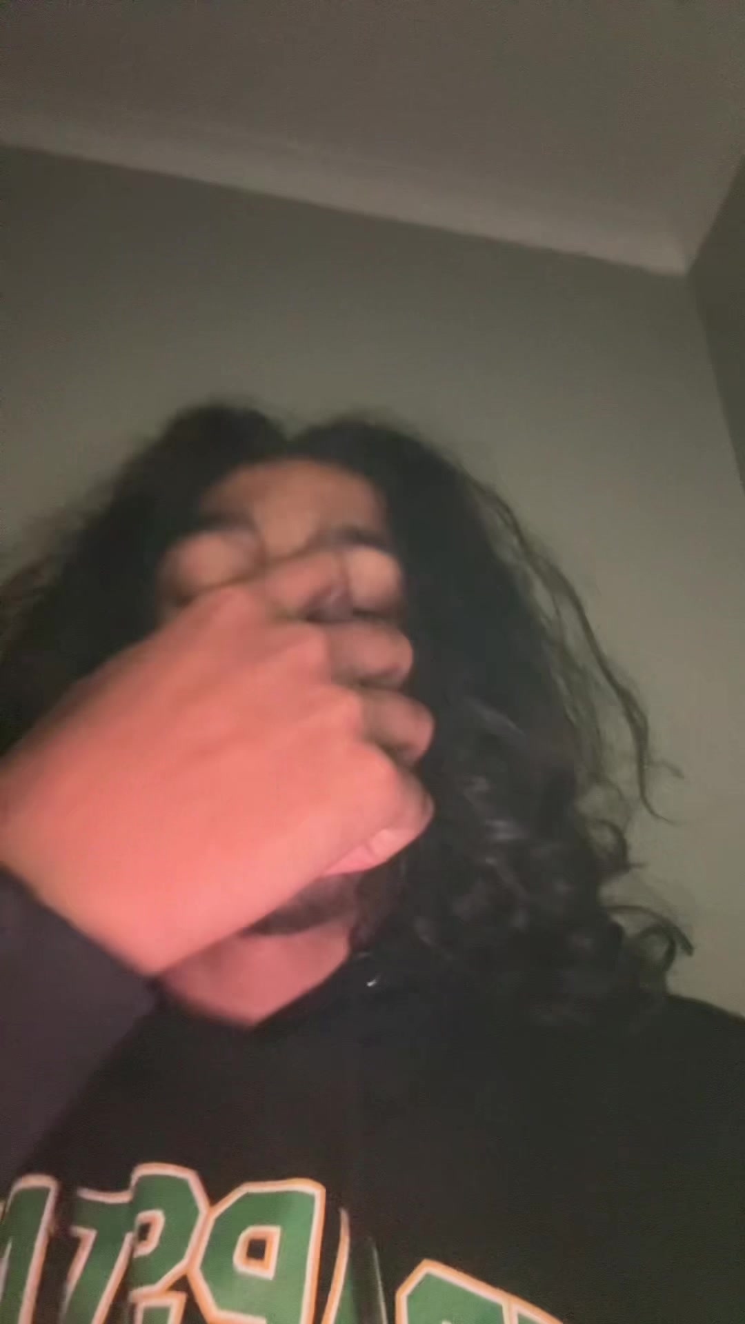 @KM