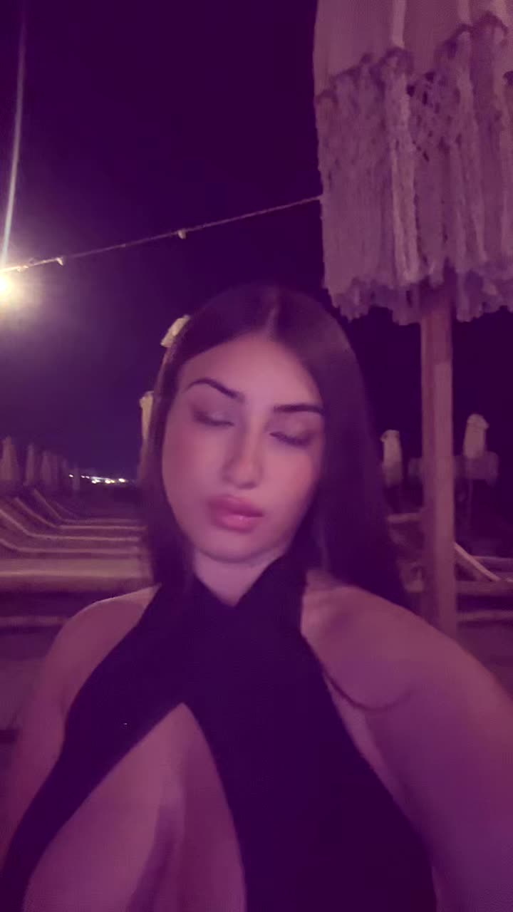 @RAFFAELLA