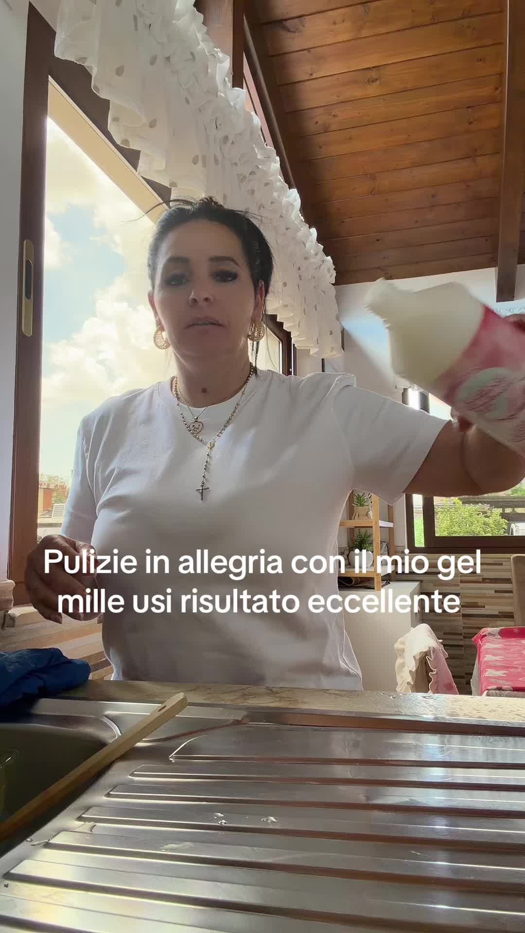 @mickiantonella