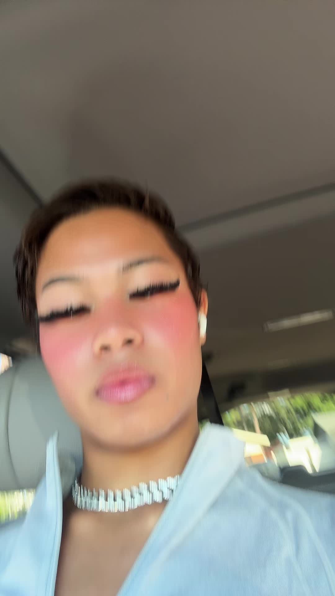 @Jo$hï