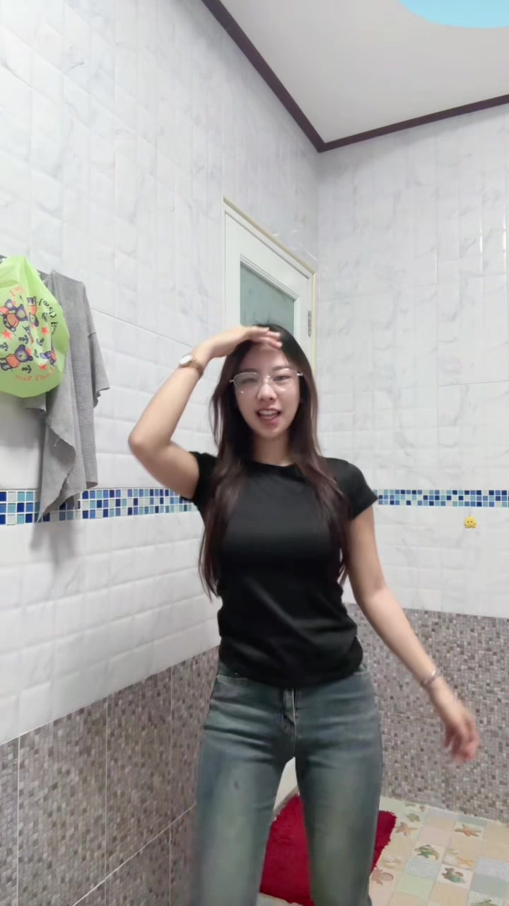 @นีน่าจั๊ฟ