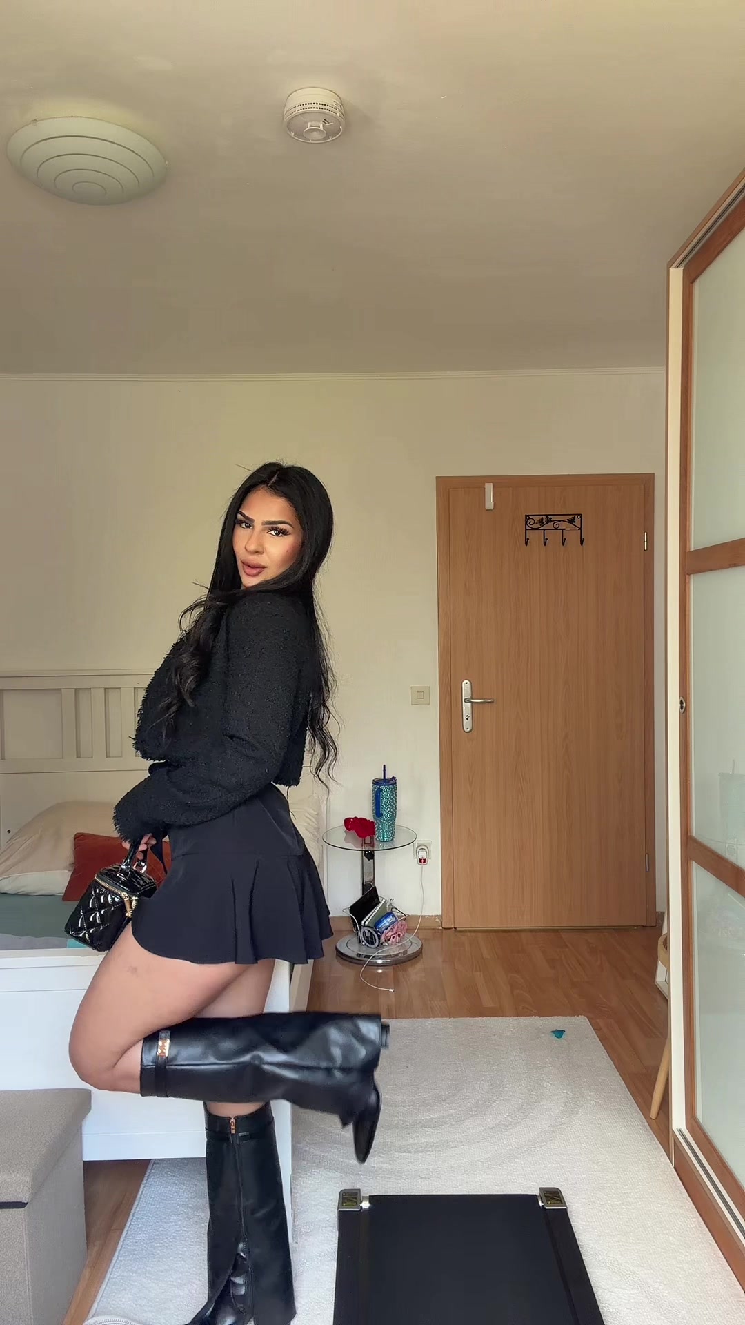 @F
