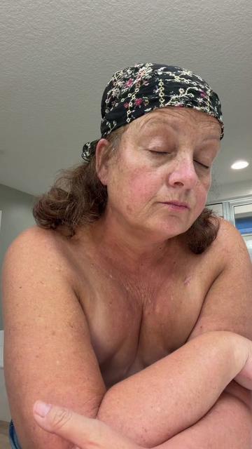 @MomandOllie