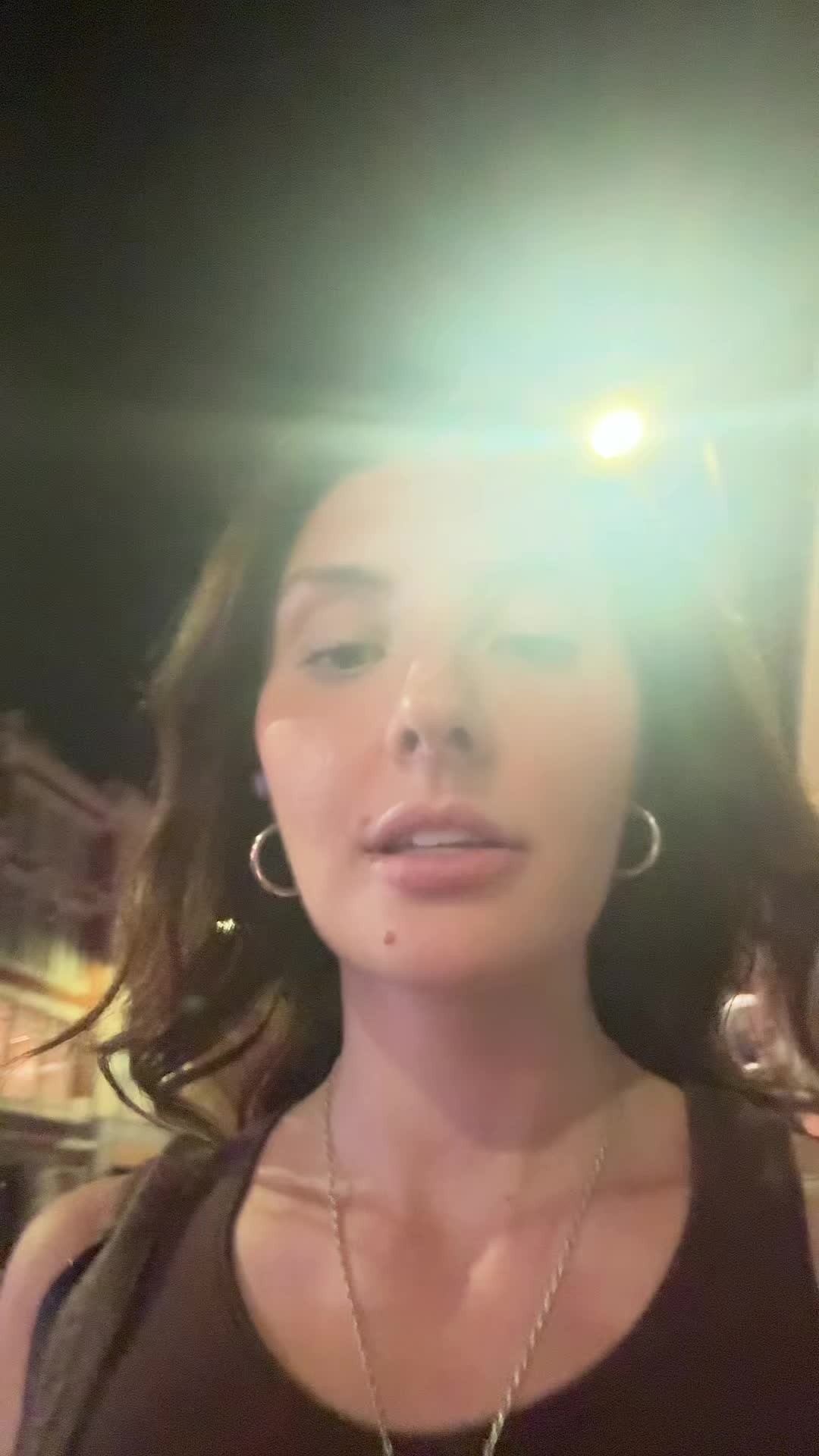 @Liv