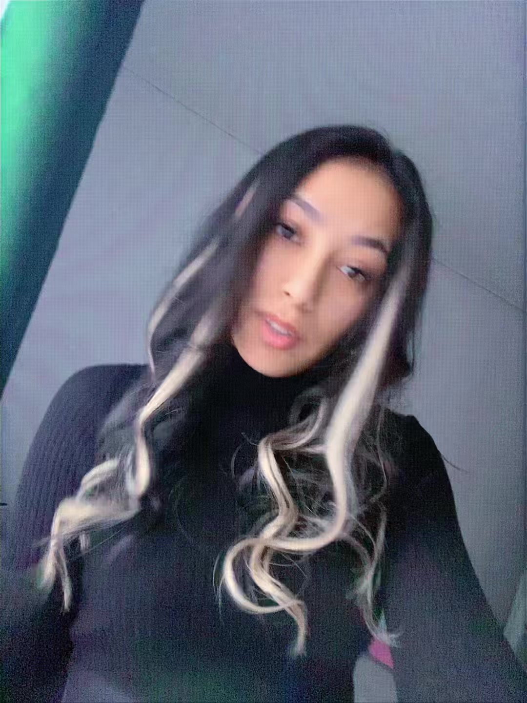 @~iulia👸🏻~