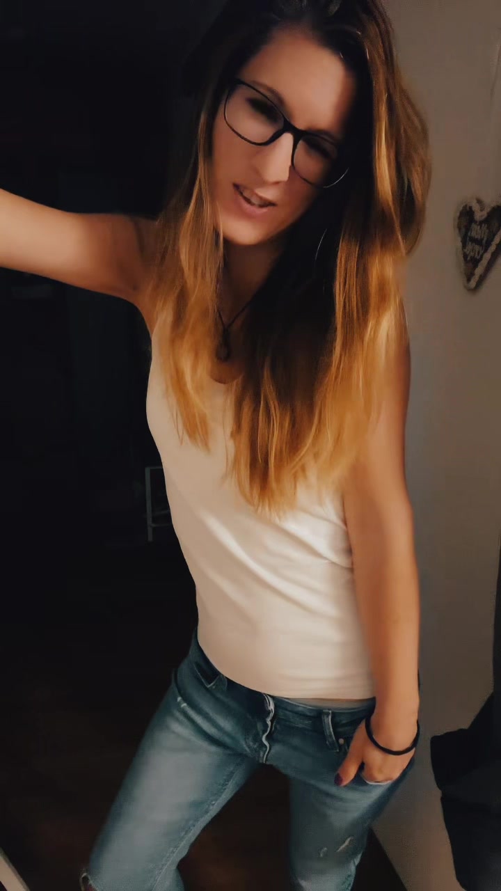 @b_a_b_s_n