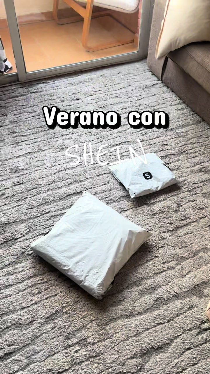 @María