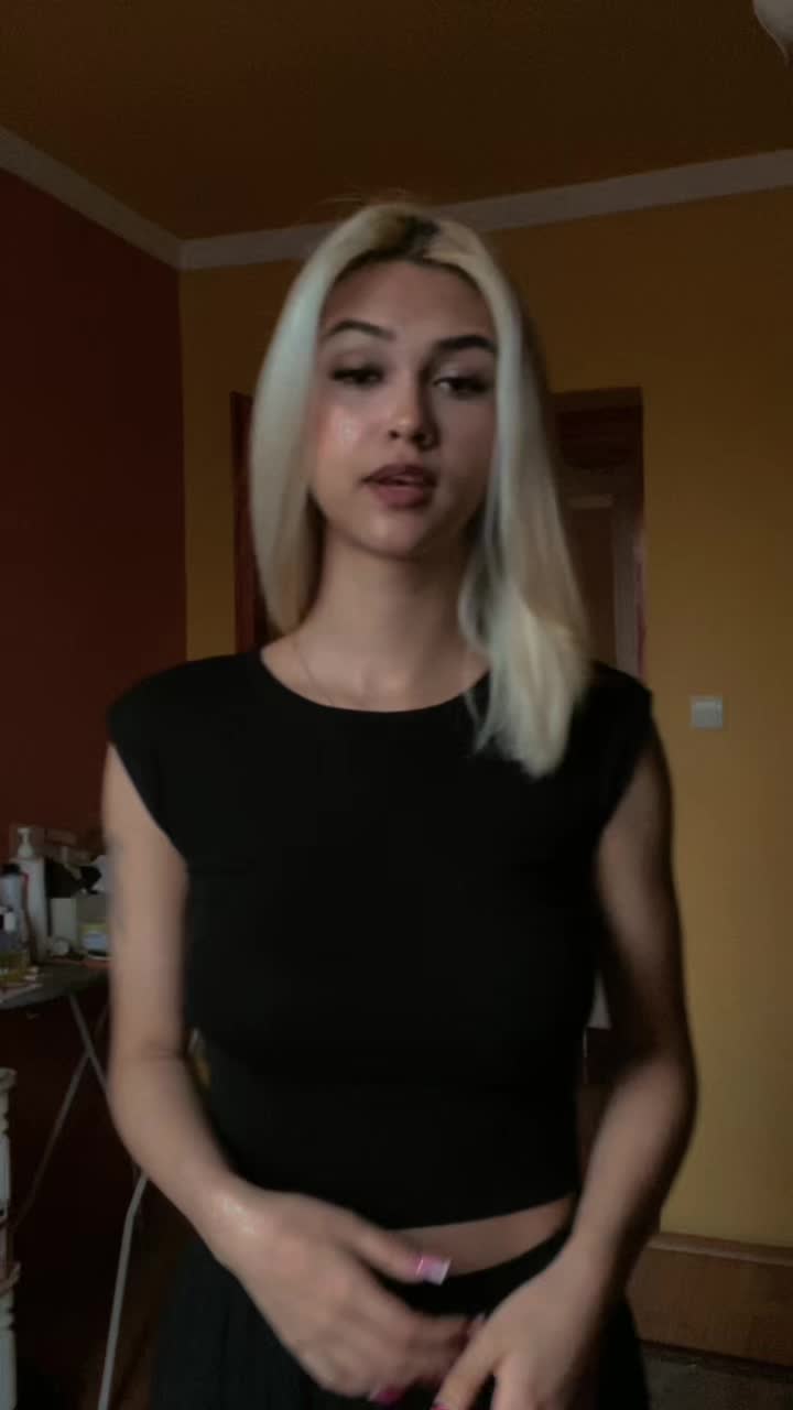 @🇭🇺/🇺🇸