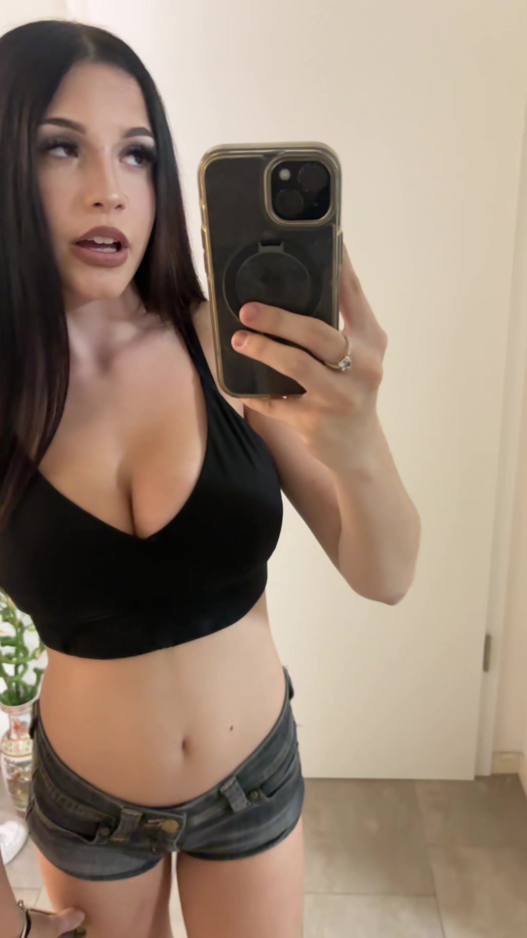 @🦇