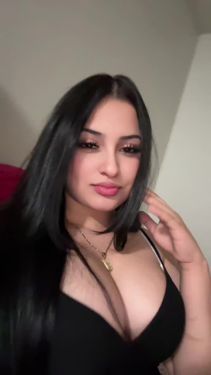 @𝑽𝑨𝑵𝑬🌻