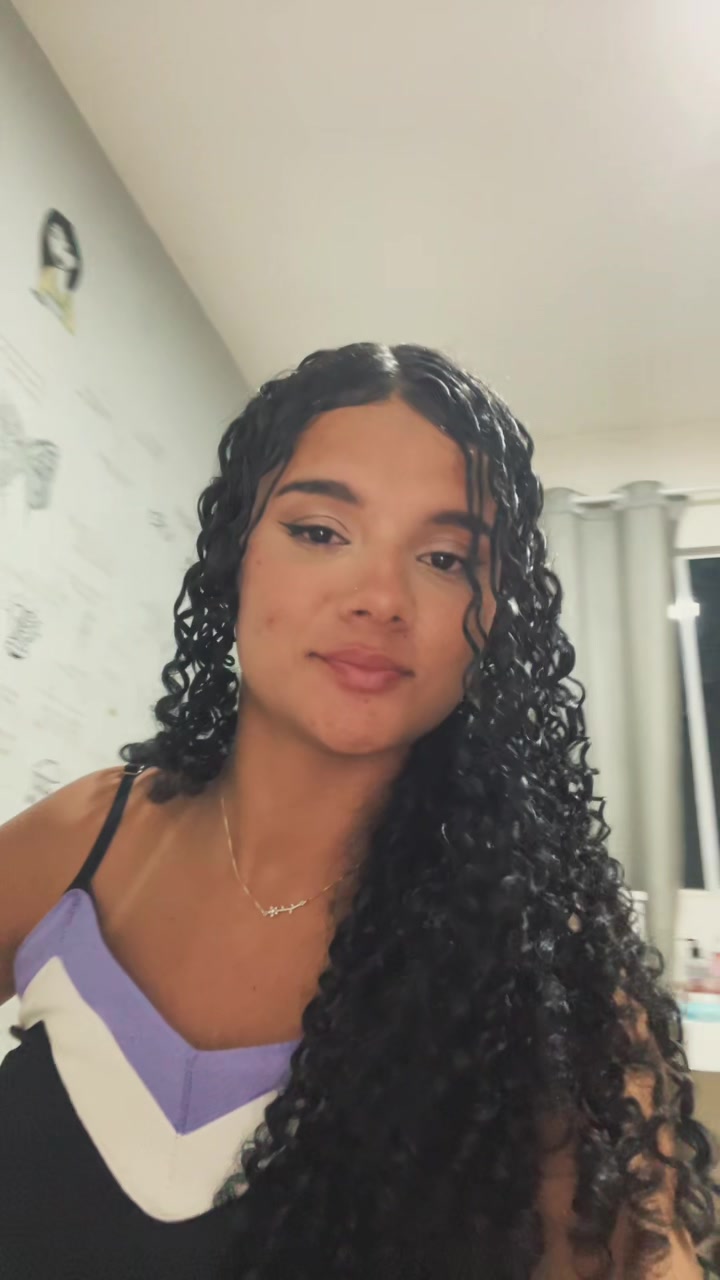 @erica_valesca