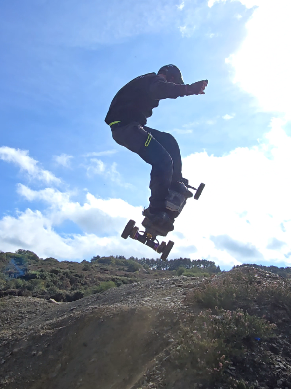 @UKMountainboarding