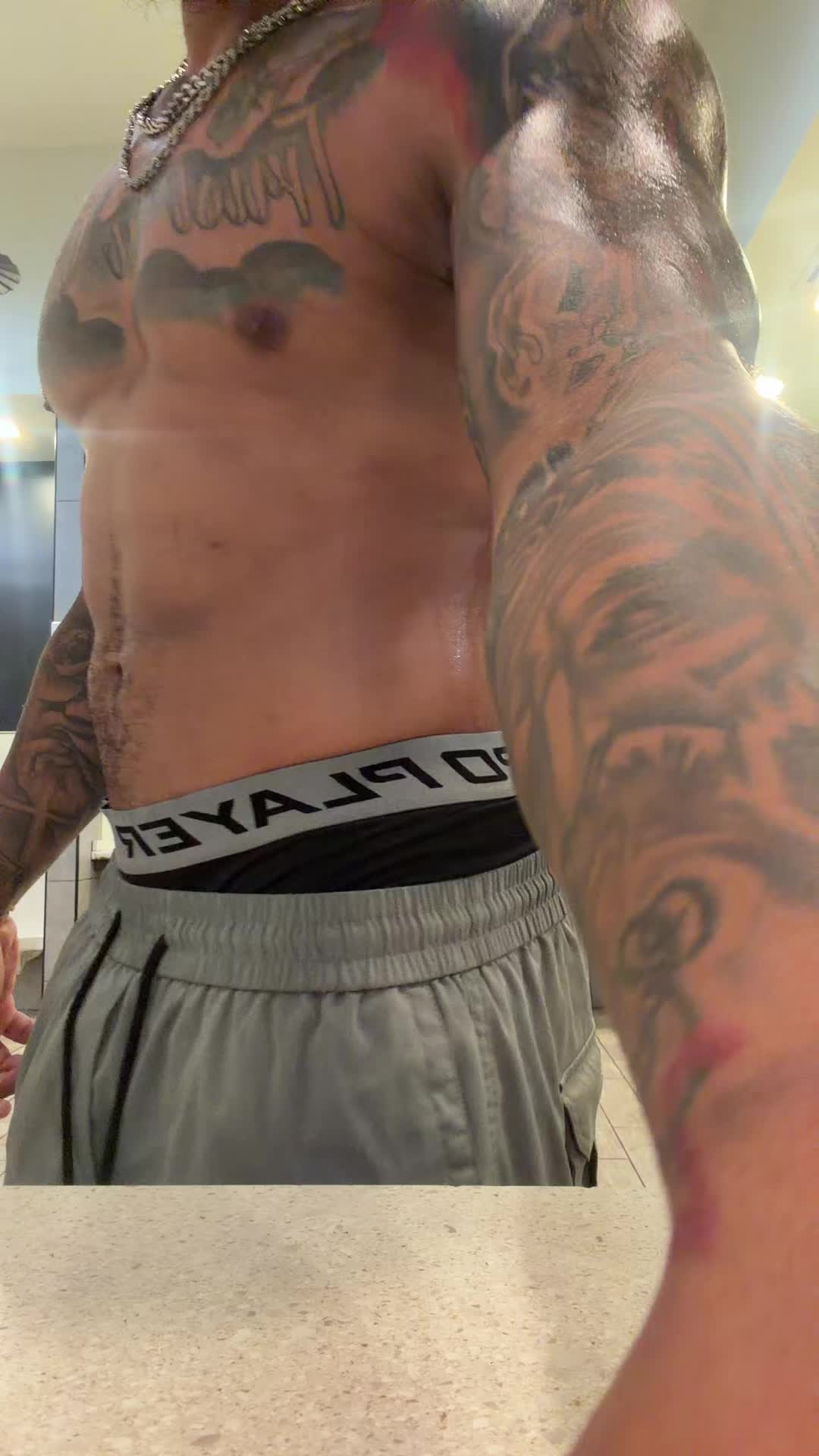 @tatted_jaee