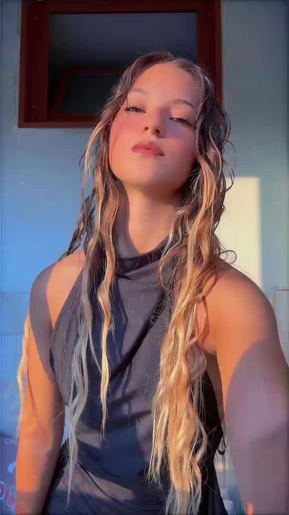 @Noemi⚡️