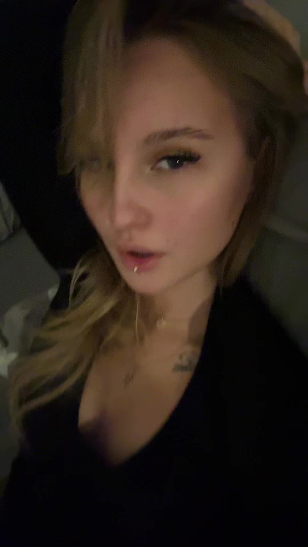 @аришкамилка🤍