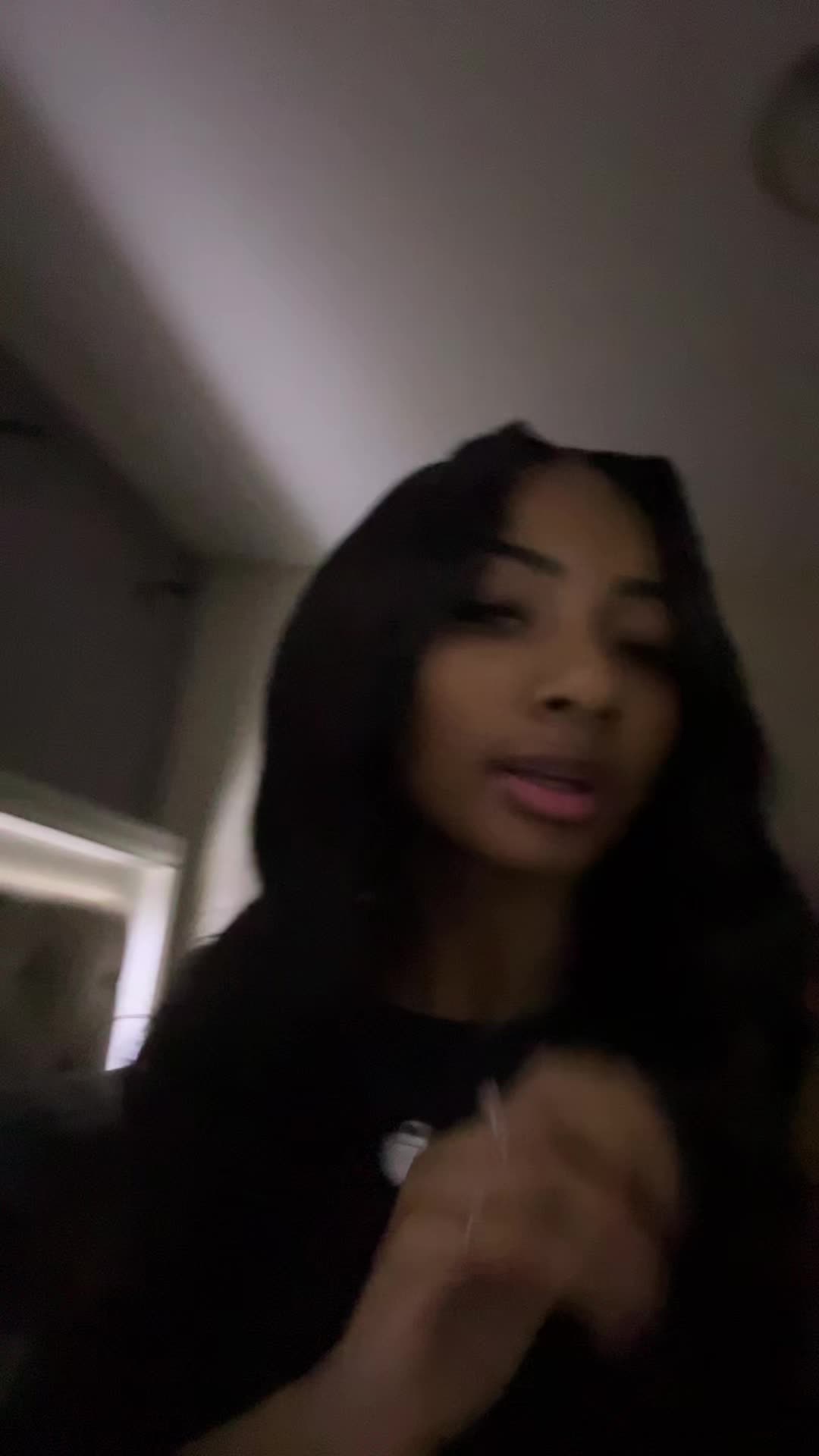 @zoeyy