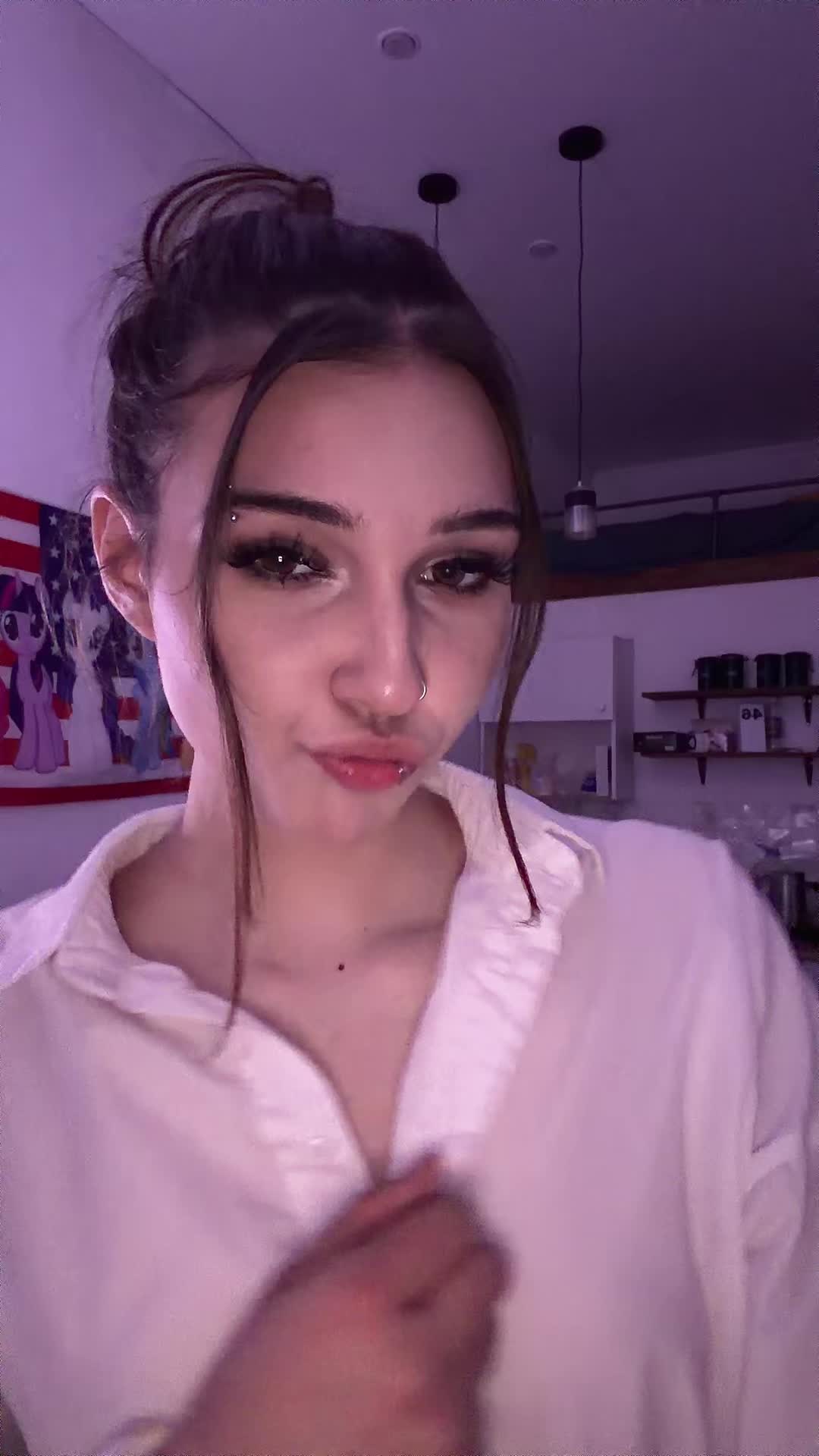 @уля миллер