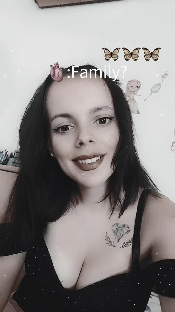 @๐ธ_Daniela_๐ธ