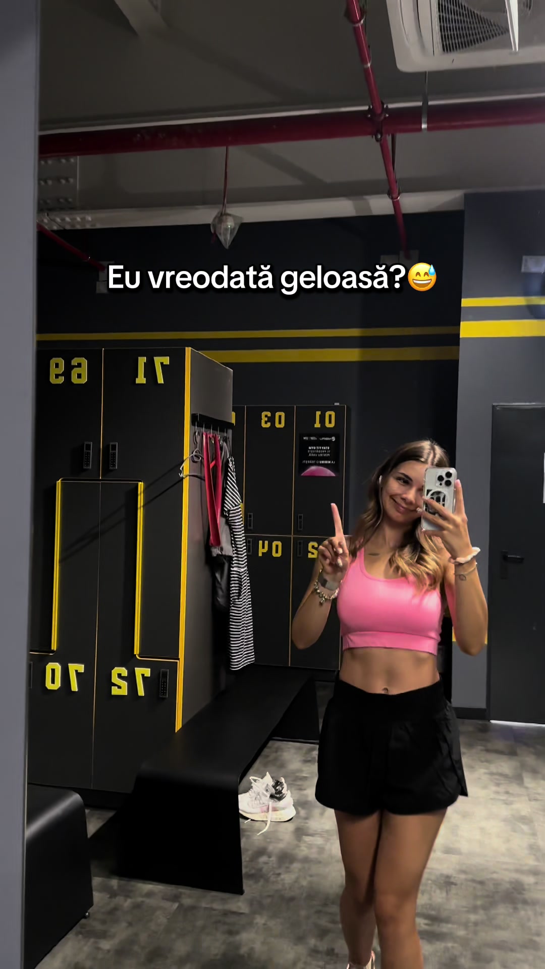 @Adela Luca