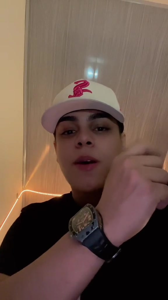 @Ale.🦁