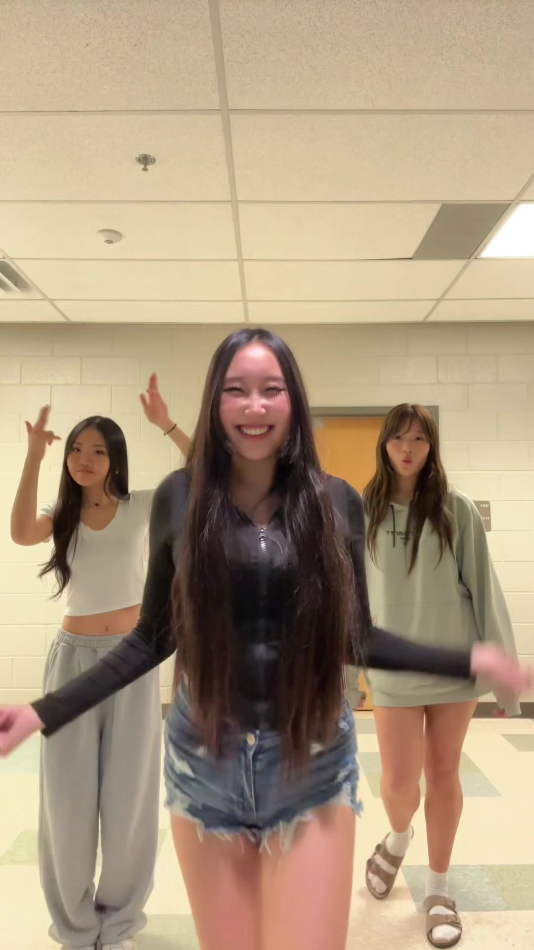 @예인