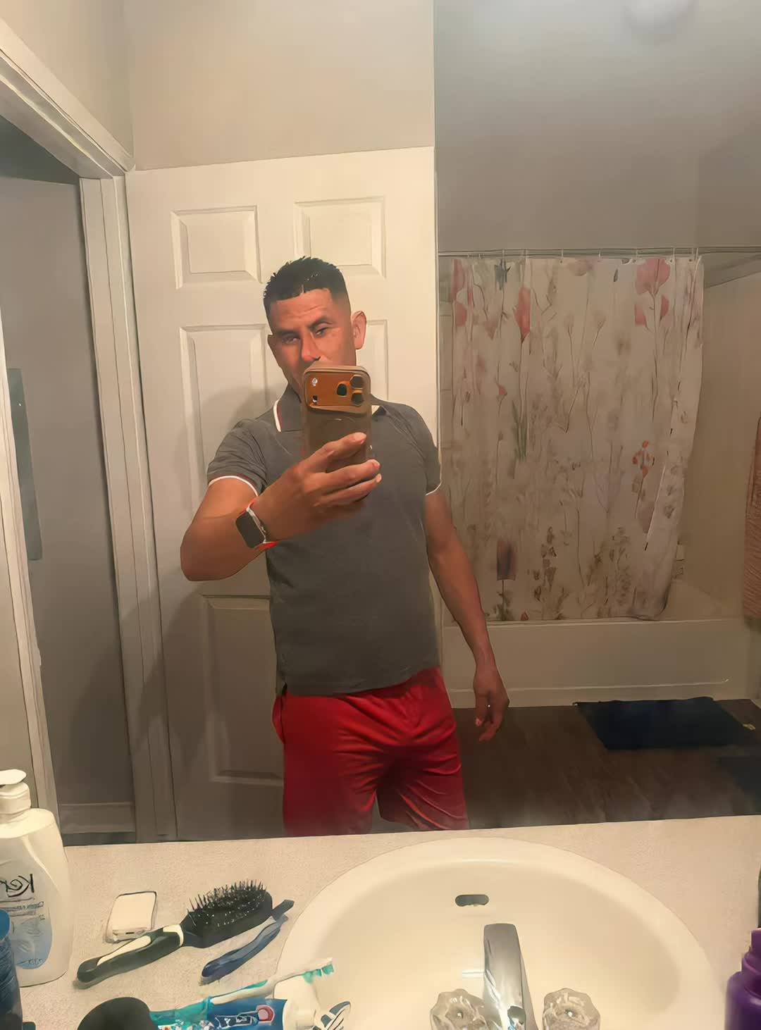 @Ramírez José
