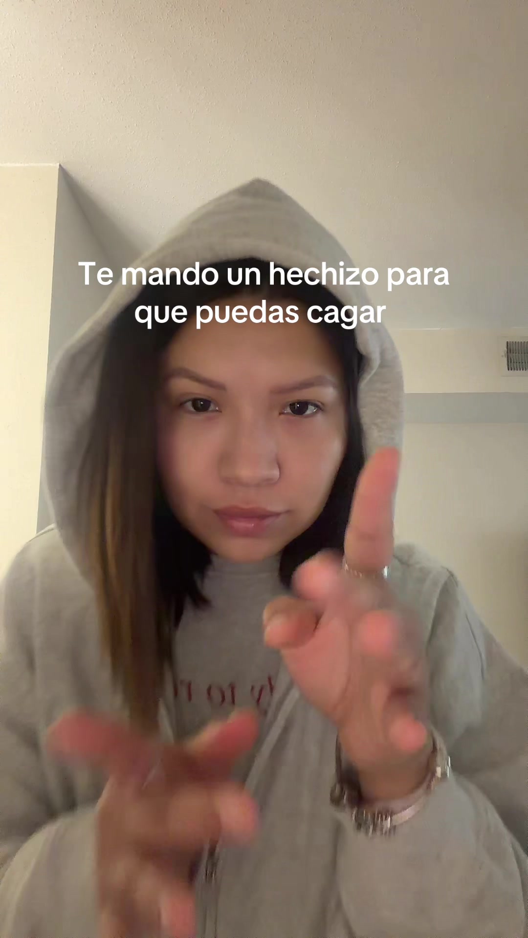 @YessBitchi🐱
