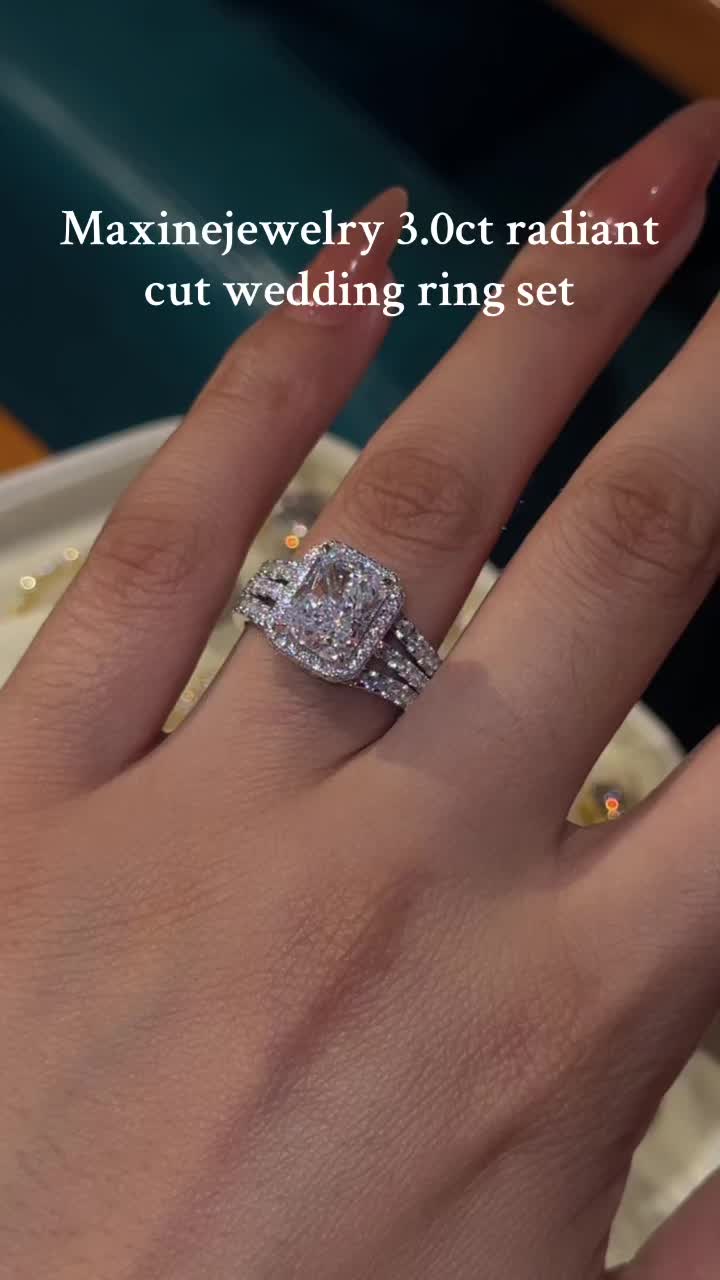 @Maxinejewelry_official