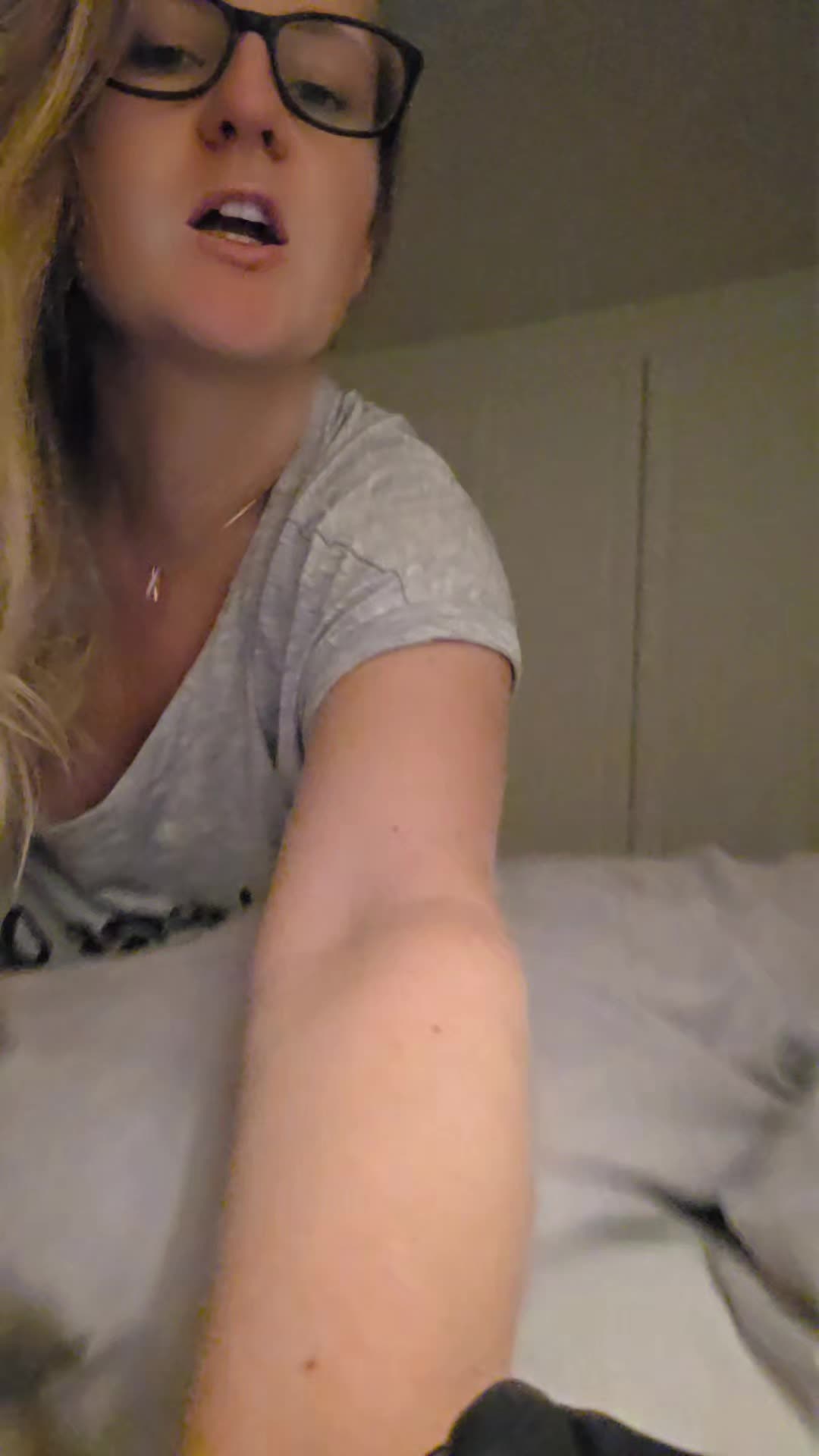 @Chrissy. J✌🏼