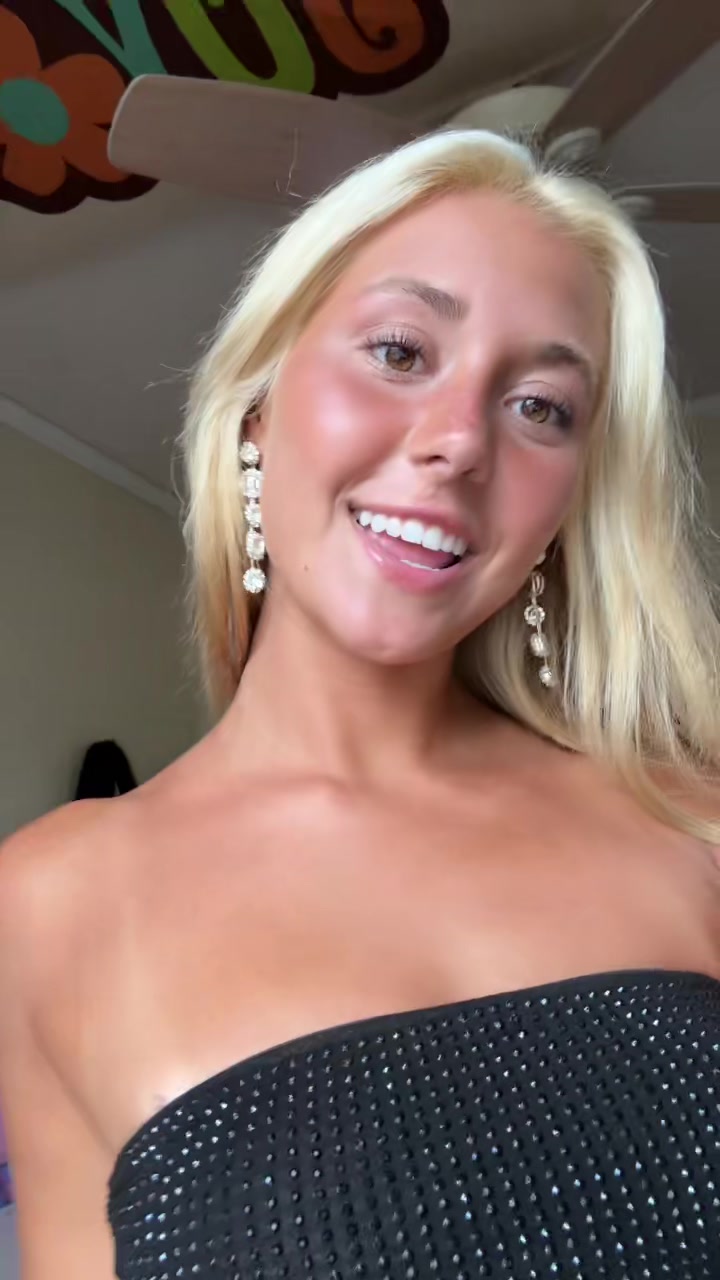 @addison claire🧁🤸🏼♀️🍦