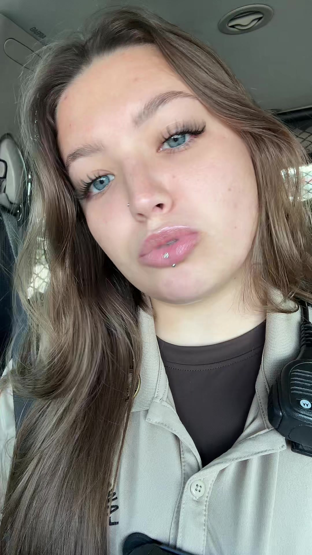 @chloegobble