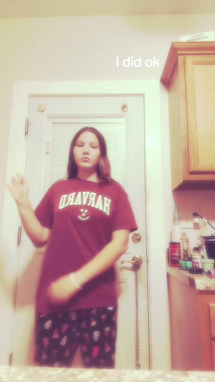 @chloedagoat77