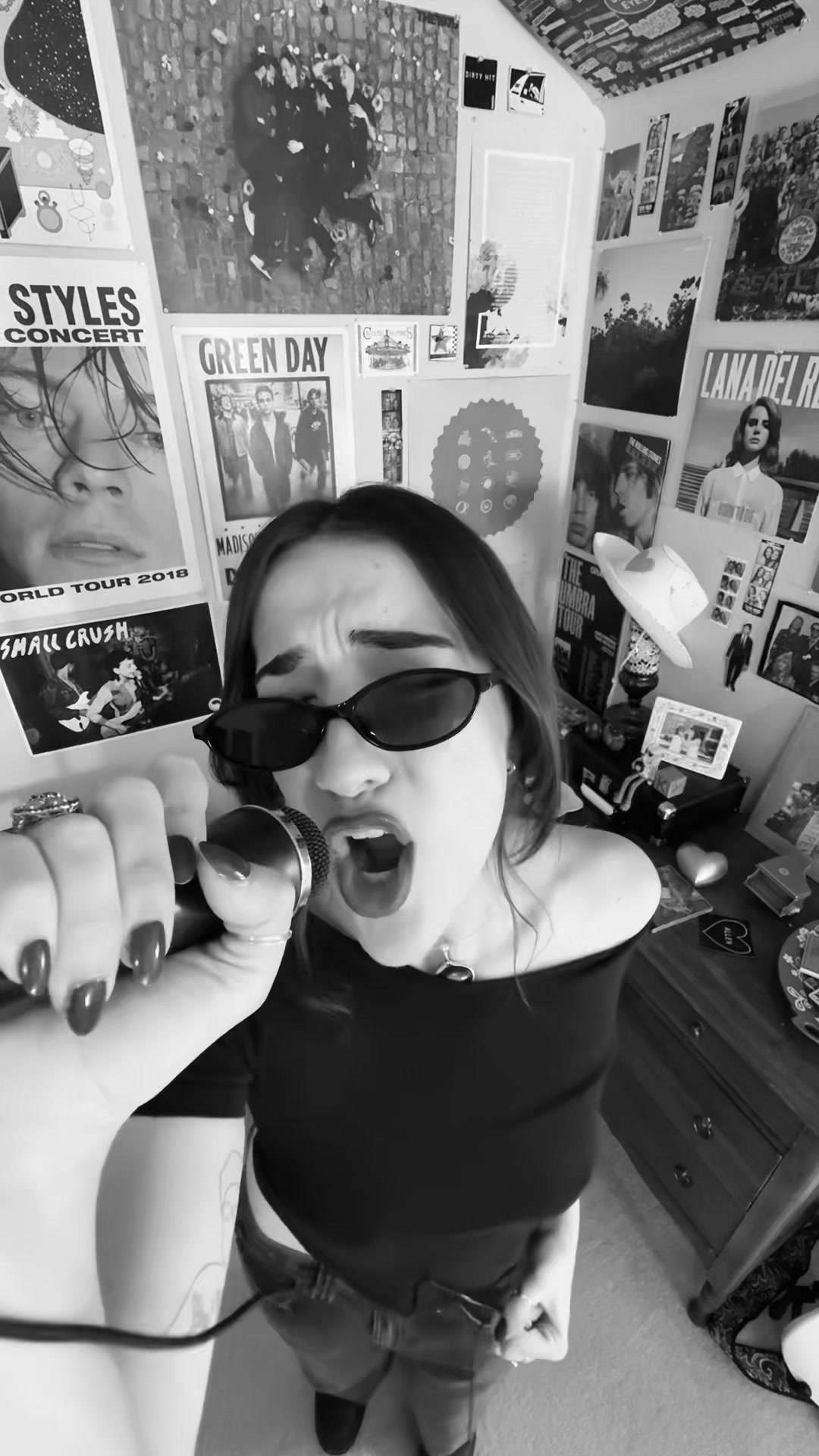 @kiki