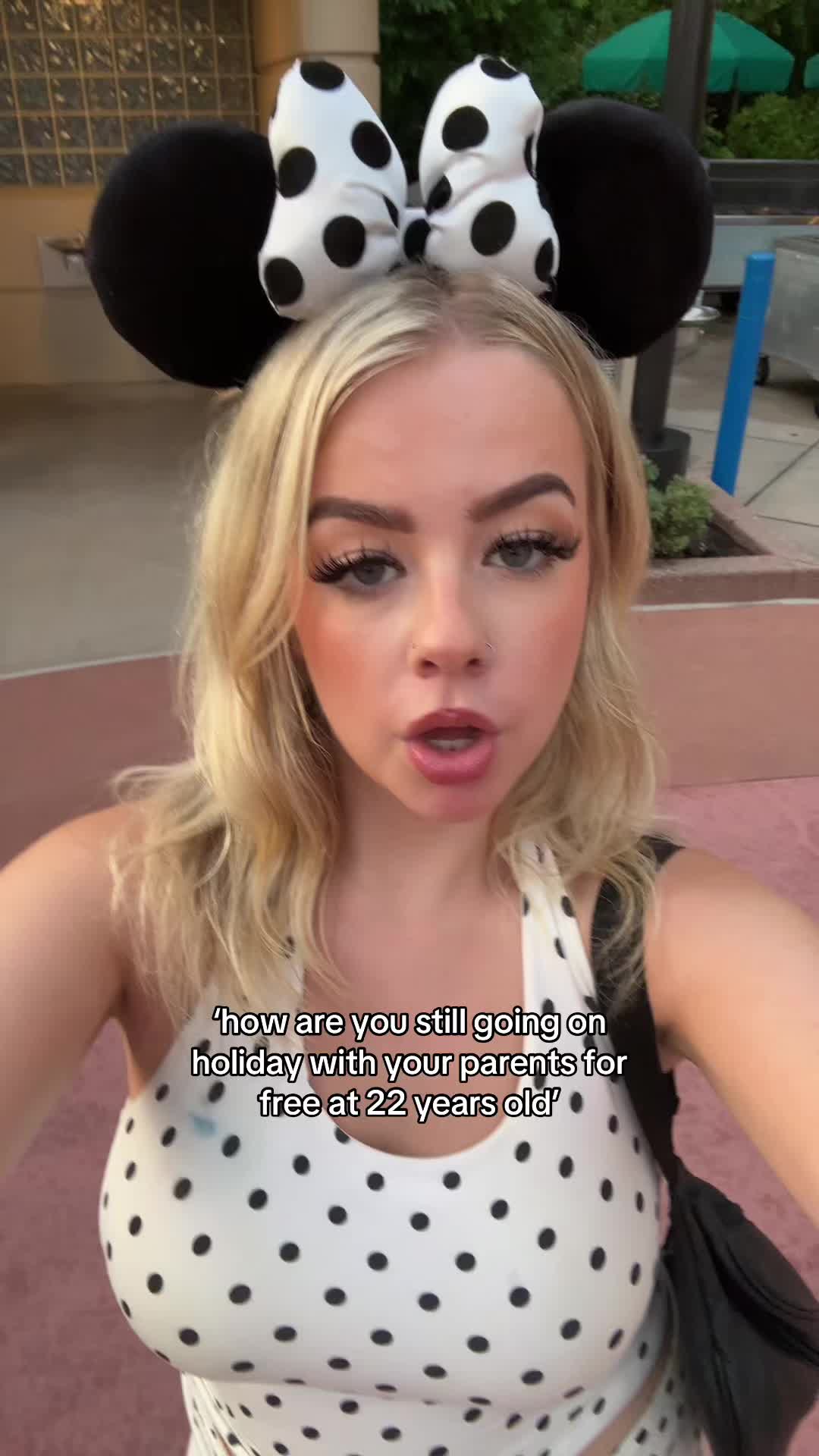@mils