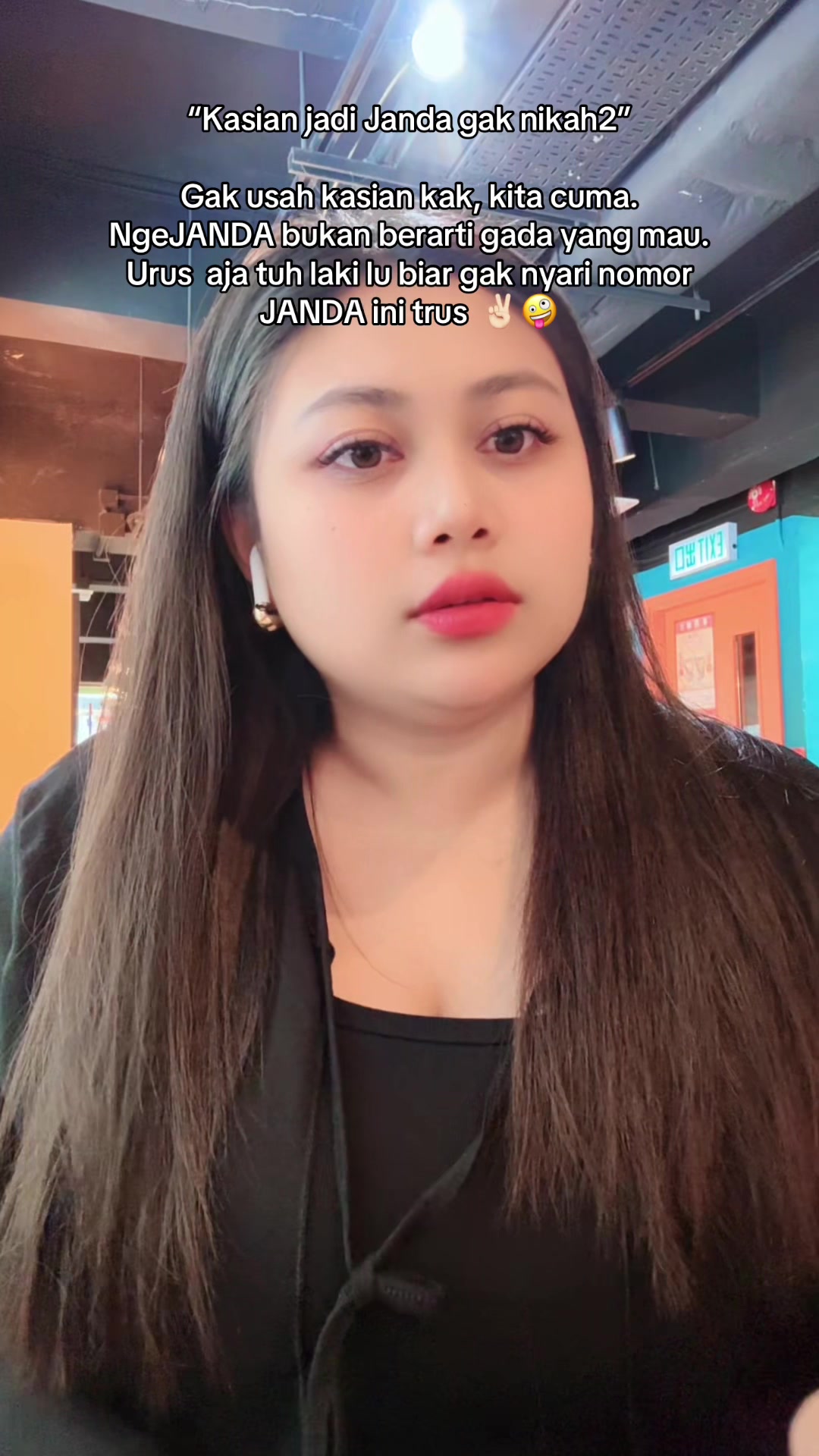 @๐๐๐ฐ๐ฐ๐๐`๐ชฝ