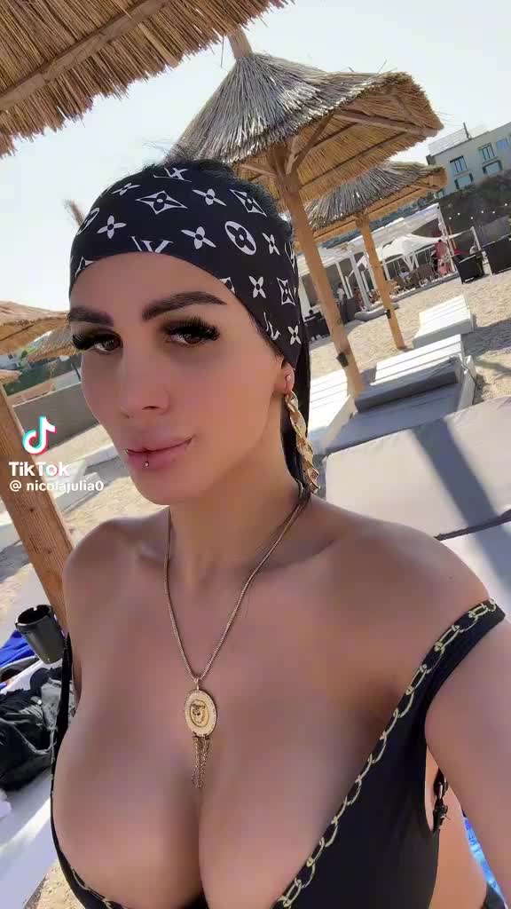 @tatiana_💔