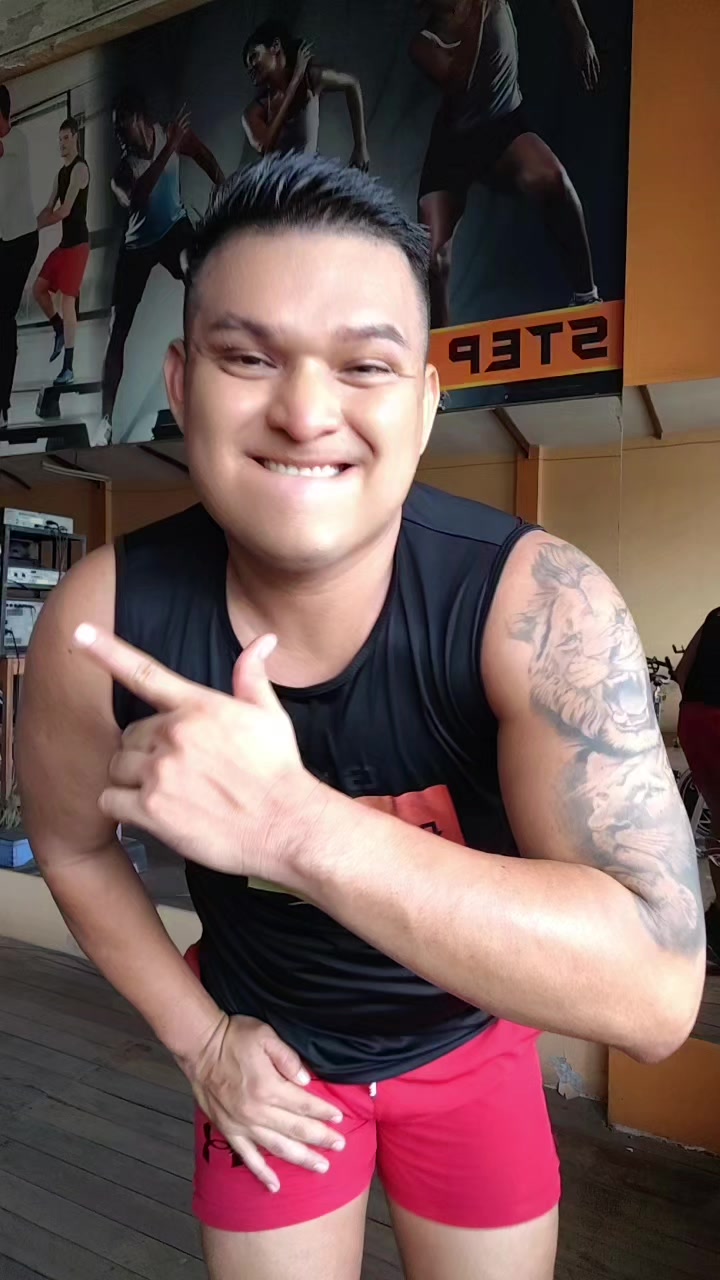 @Jhonatan fox2